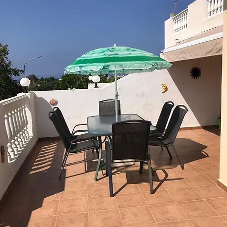 Three Bedroom Family In Kapparis With Shared Pool Near * Paralimni