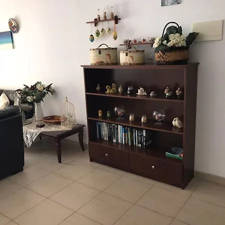 Lejlighed Three Bedroom Family In Kapparis With Shared Pool Near