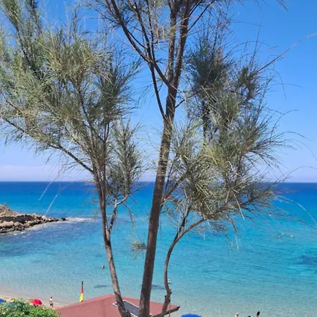 Three Bedroom Family In Kapparis With Shared Pool Near